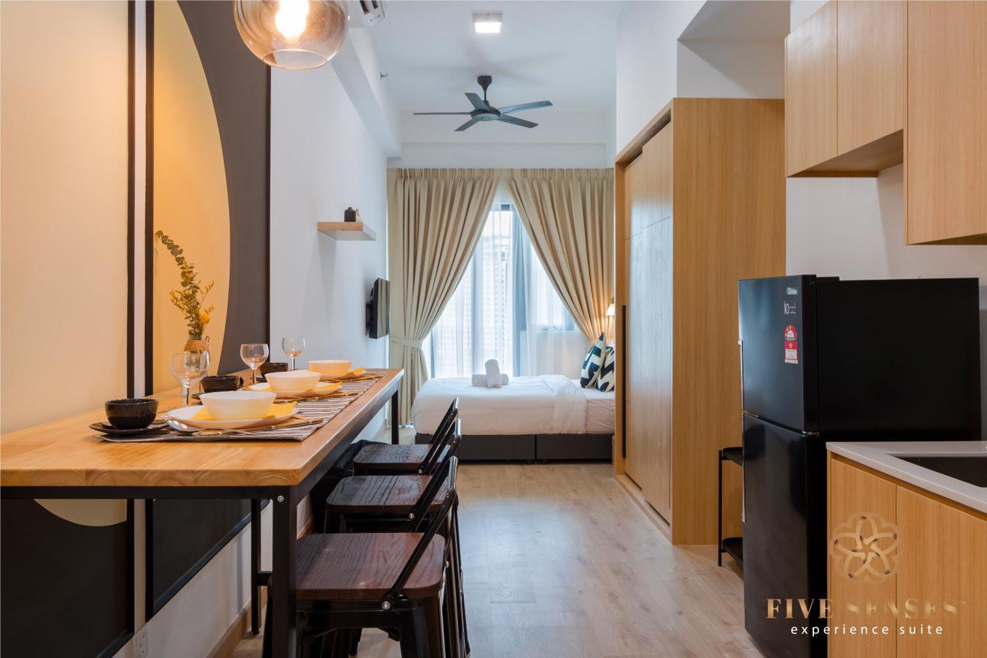 The Colony & The Luxe, Kuala Lumpur By Canopy Lives חדר תמונה